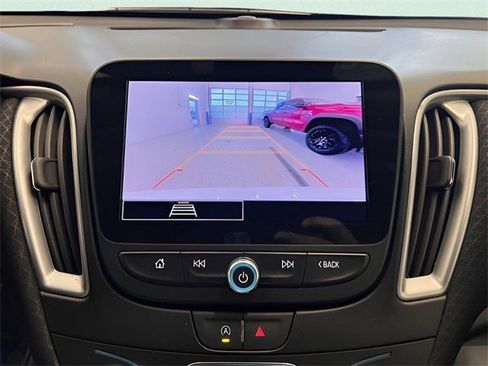 Certified 2023 Chevrolet Malibu LT w/ Driver Confidence Package image 15