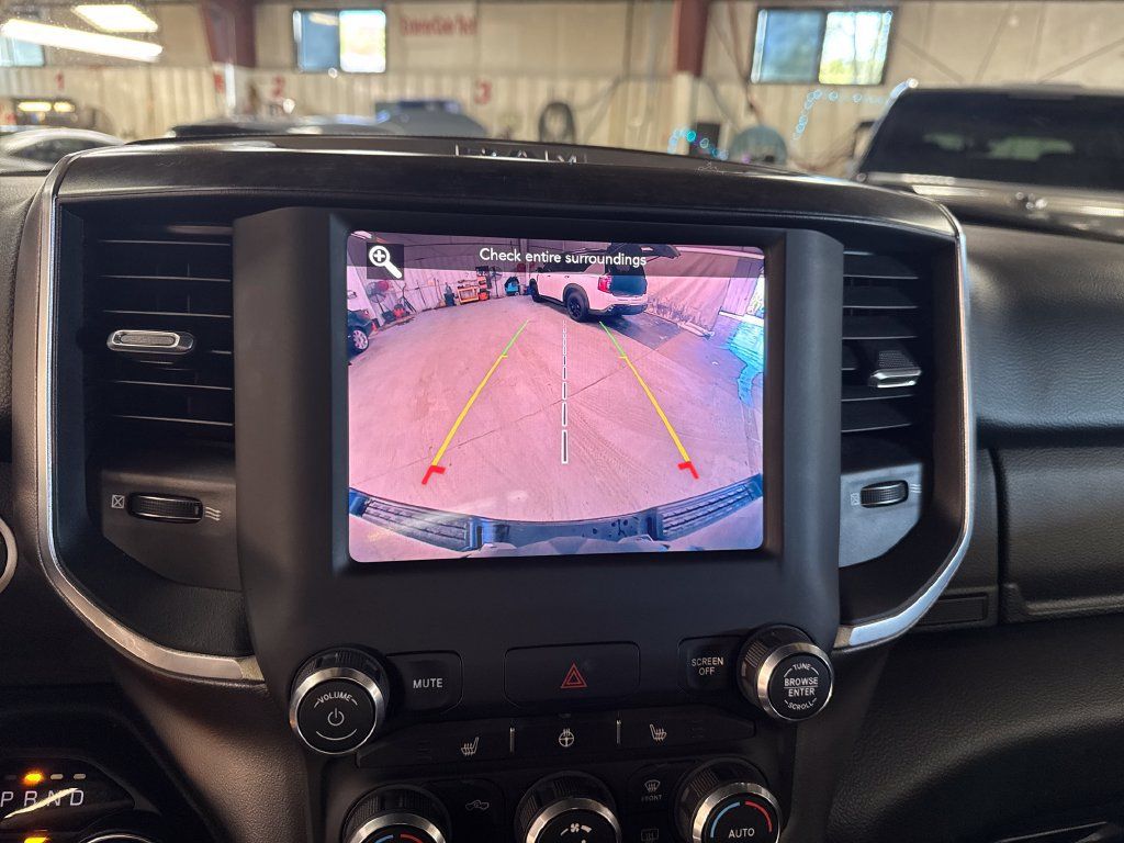 Used 2019 RAM 1500 Big Horn AWD/4WD image 24