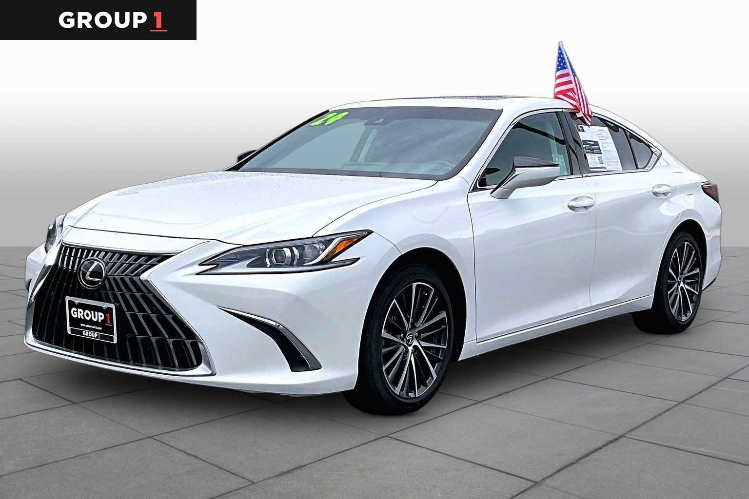 Used 2024 Lexus ES 350 w/ Premium Package FWD image 1