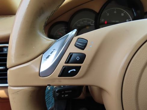 Used 2012 Porsche Panamera RWD image 30
