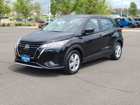 Used 2024 Nissan Kicks S FWD image 1