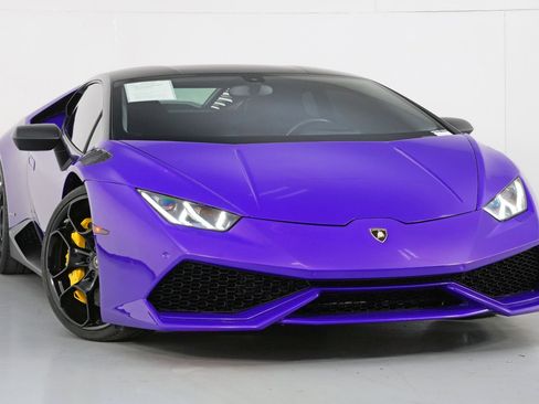 Used 2015 Lamborghini Huracan LP 610-4 image 2