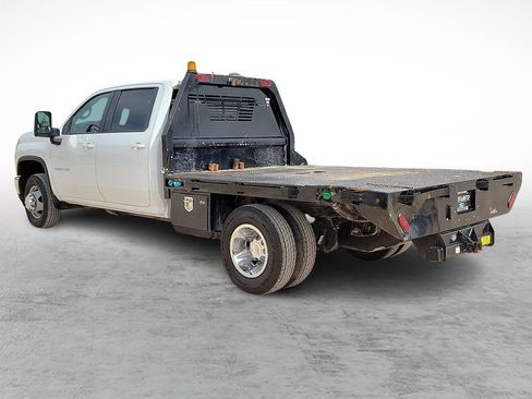 Used 2024 Chevrolet Silverado 3500 LT w/ Convenience Package image 7