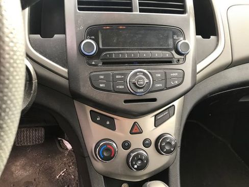 Certified 2015 Chevrolet Sonic LT image 9