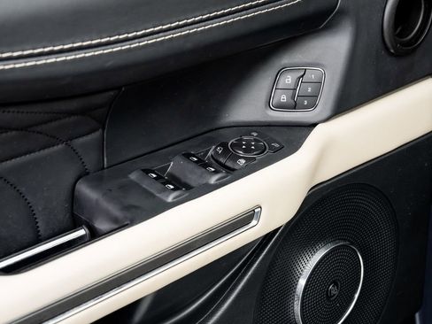 Used 2022 Ford Expedition Max Platinum image 8