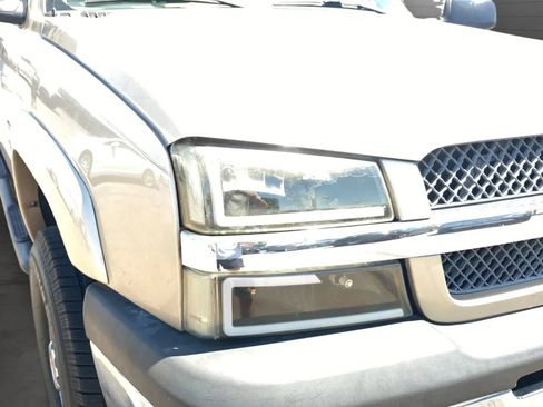 Used 2004 Chevrolet Silverado 2500 LT RWD image 42
