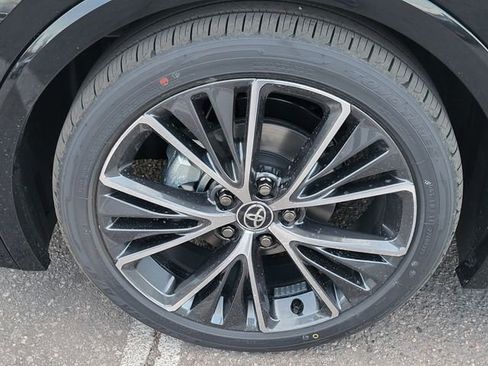 New 2026 Toyota Prius XLE image 9