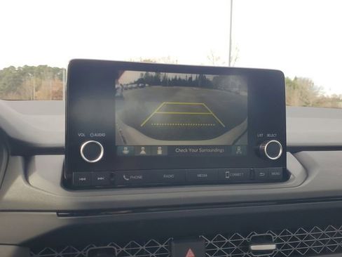 Used 2025 Honda Accord SE image 21