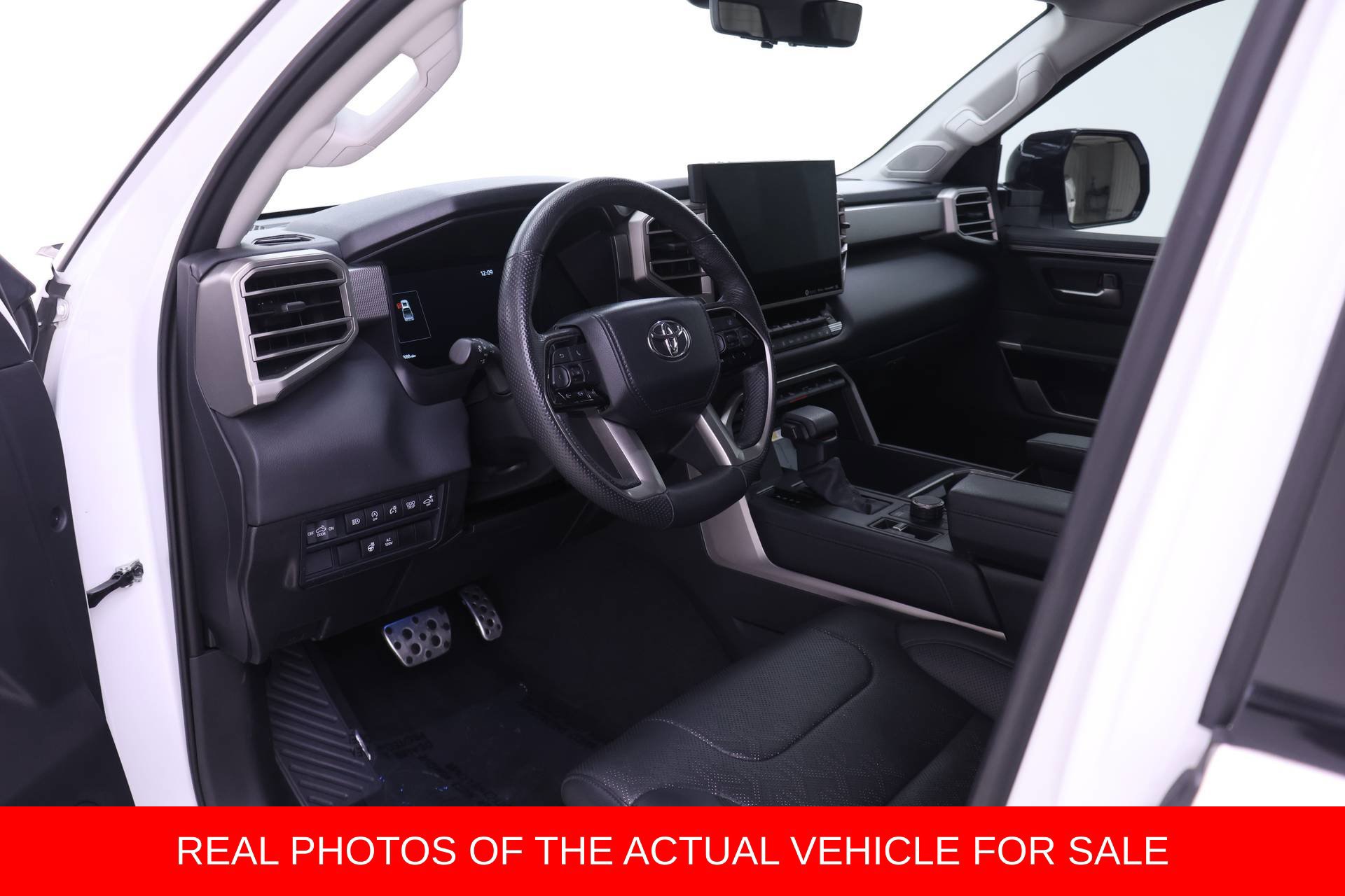 Used 2024 Toyota Tundra Limited w/ TRD Off-Road Package AWD/4WD image 3
