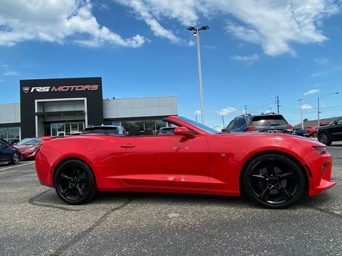 Used 2017 Chevrolet Camaro SS RWD image 14