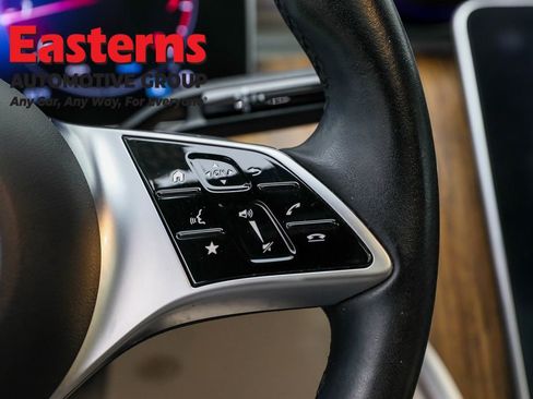 Used 2023 Mercedes-Benz C 300 C 300 image 16