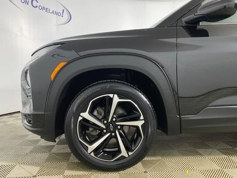 Certified 2021 Chevrolet TrailBlazer RS w/ Convenience Package AWD/4WD image 29