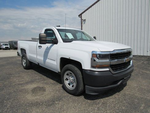 Used 2017 Chevrolet Silverado 1500 W/T w/ Trailering Package RWD image 9