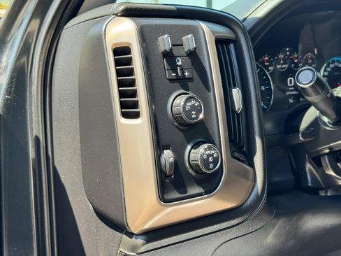 Used 2017 GMC Sierra 1500 Denali AWD/4WD image 18
