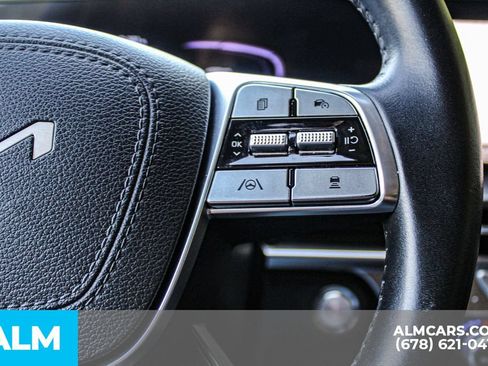 Used 2025 Kia Telluride S FWD image 27