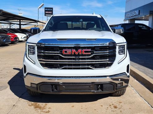 New 2026 GMC Sierra 1500 SLT w/ SLT Premium Plus Package image 9