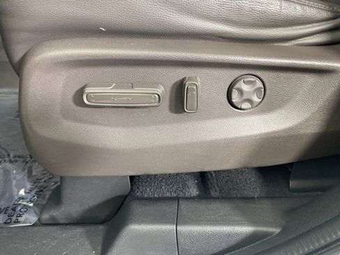 Used 2018 Honda Odyssey EX-L image 24