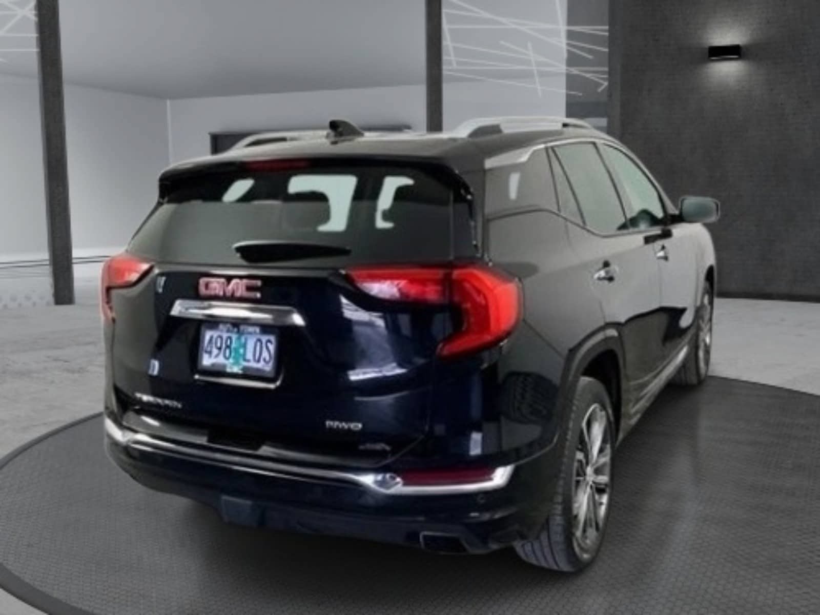 Used 2018 GMC Terrain Denali w/ Advanced Safety Package AWD/4WD image 3