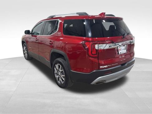 Used 2023 GMC Acadia SLT AWD/4WD image 9
