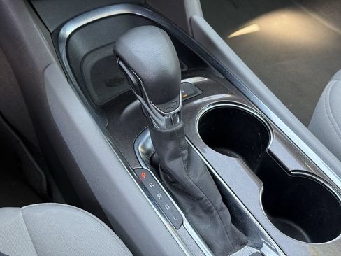 Used 2025 Chevrolet Malibu LT FWD image 20