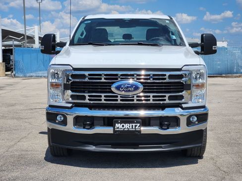 Used 2025 Ford F250 XLT AWD/4WD image 2