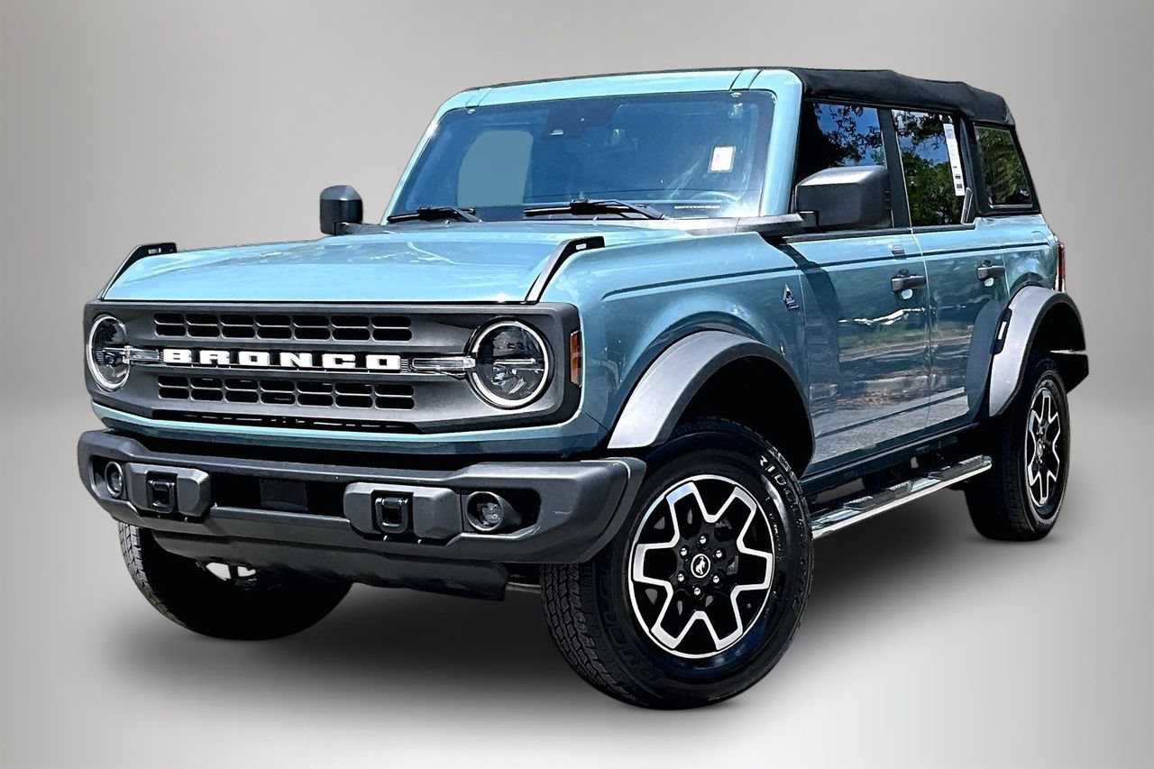 Used 2023 Ford Bronco Black Diamond w/ Sasquatch Package AWD/4WD image 1