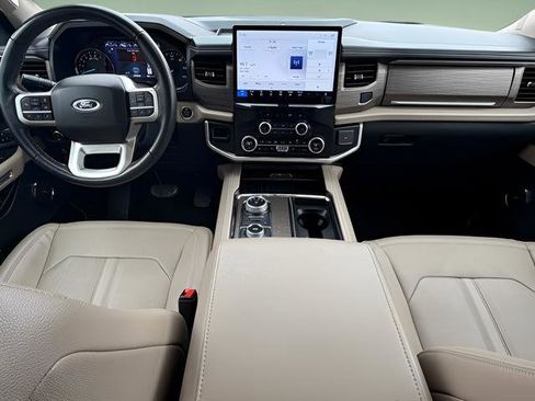 Used 2024 Ford Expedition Max Limited image 7
