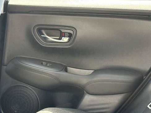 Certified 2023 Honda HR-V LX image 14