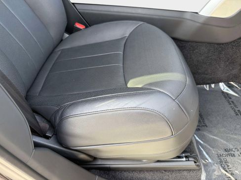 Used 2022 Land Rover Range Rover Long Wheelbase SE image 35