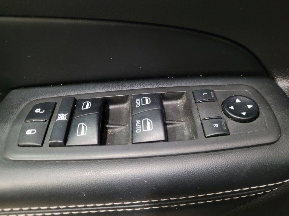 Used 2021 Jeep Grand Cherokee Limited w/ Quick Order Package 28K 80th AWD/4WD image 27