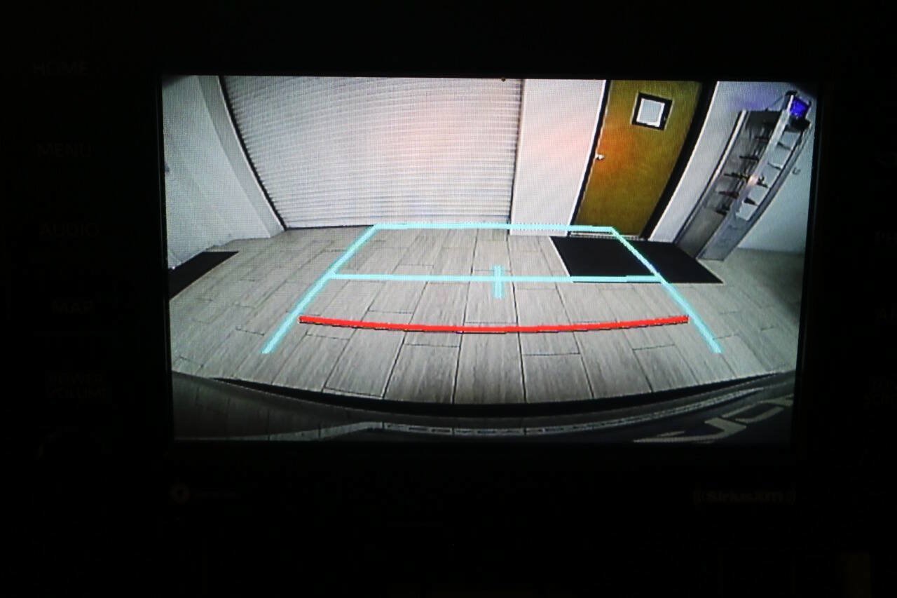 Used 2020 Toyota RAV4 LE w/ Carpet Mat Package AWD/4WD image 26