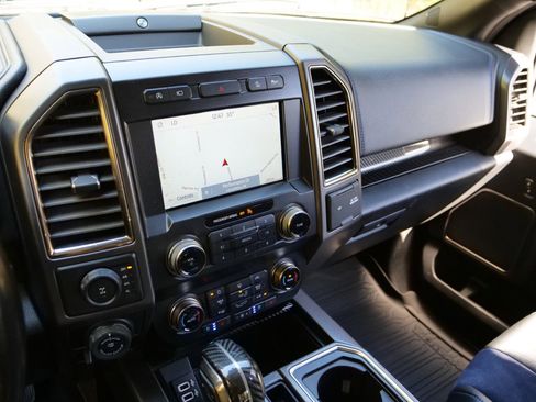 Used 2019 Ford F150 Raptor w/ Equipment Group 802A Luxury image 11