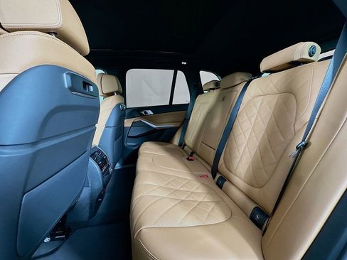 New 2026 BMW X5 xDrive50e image 17