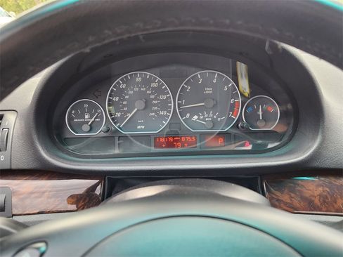 Used 2002 BMW 330Ci Coupe image 14