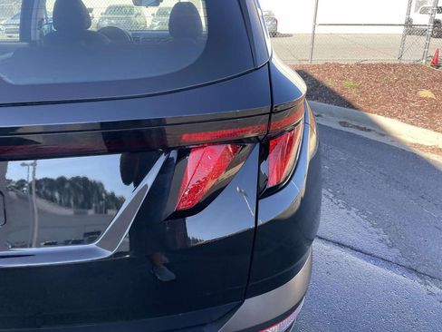 Used 2024 Hyundai Tucson SE image 17