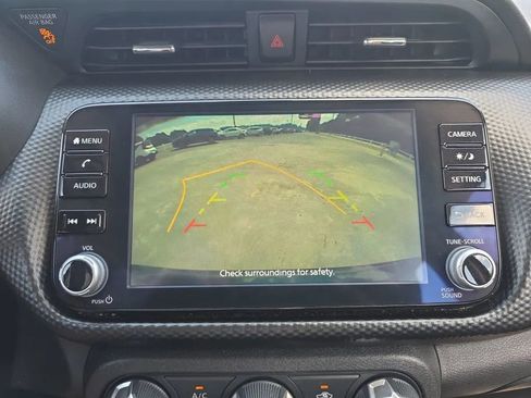 Used 2024 Nissan Kicks SV image 28