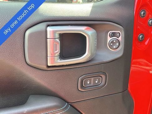 Used 2024 Jeep Wrangler Unlimited Rubicon 4xe w/ Capability Package AWD/4WD image 26