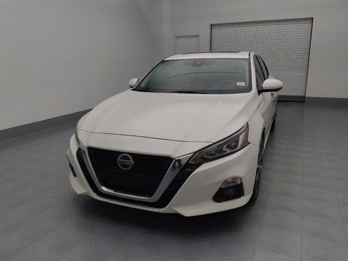 Used 2019 Nissan Altima 2.5 Platinum image 15