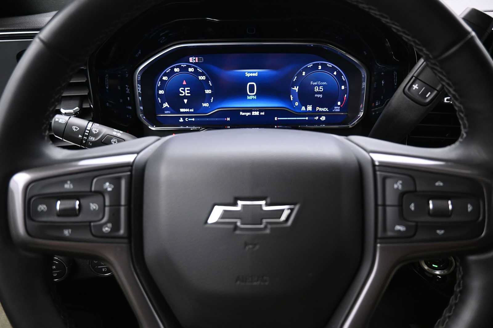 Used 2024 Chevrolet Silverado 2500 High Country w/ High Country Premium Package AWD/4WD image 14