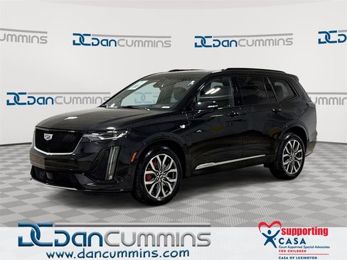 Used 2023 Cadillac XT6 Sport w/ Technology Package image 1