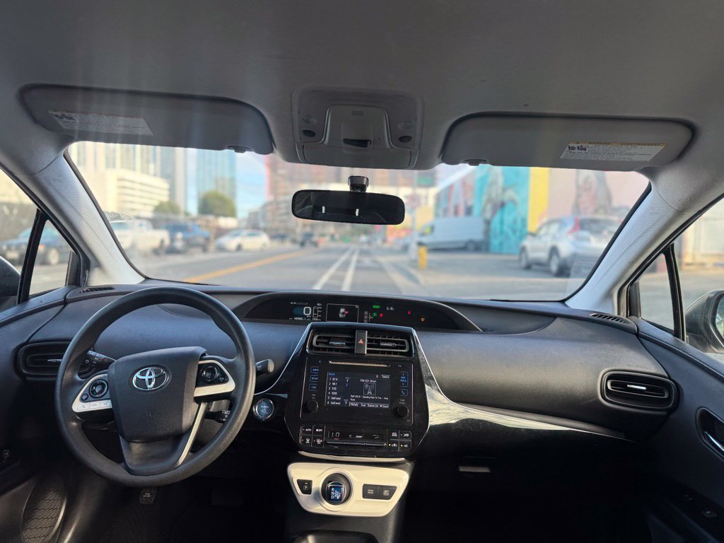 Used 2016 Toyota Prius Two FWD image 18
