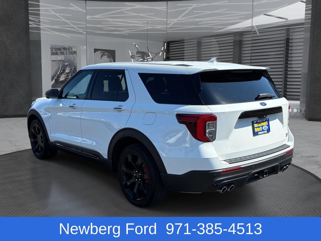Used 2021 Ford Explorer ST w/ ST Street Pack AWD/4WD image 7