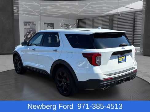Used 2021 Ford Explorer ST w/ ST Street Pack AWD/4WD image 7