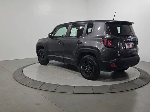 Used 2018 Jeep Renegade Sport w/ Power & Air Group image 3