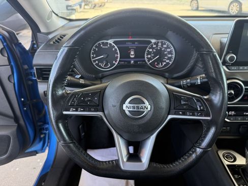 Used 2021 Nissan Sentra SV image 13