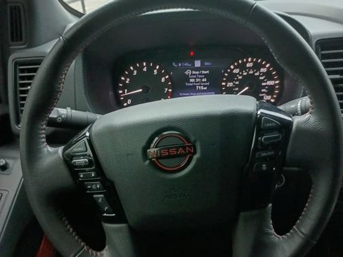 Used 2024 Nissan Frontier PRO-4X w/ Technology Package AWD/4WD image 9