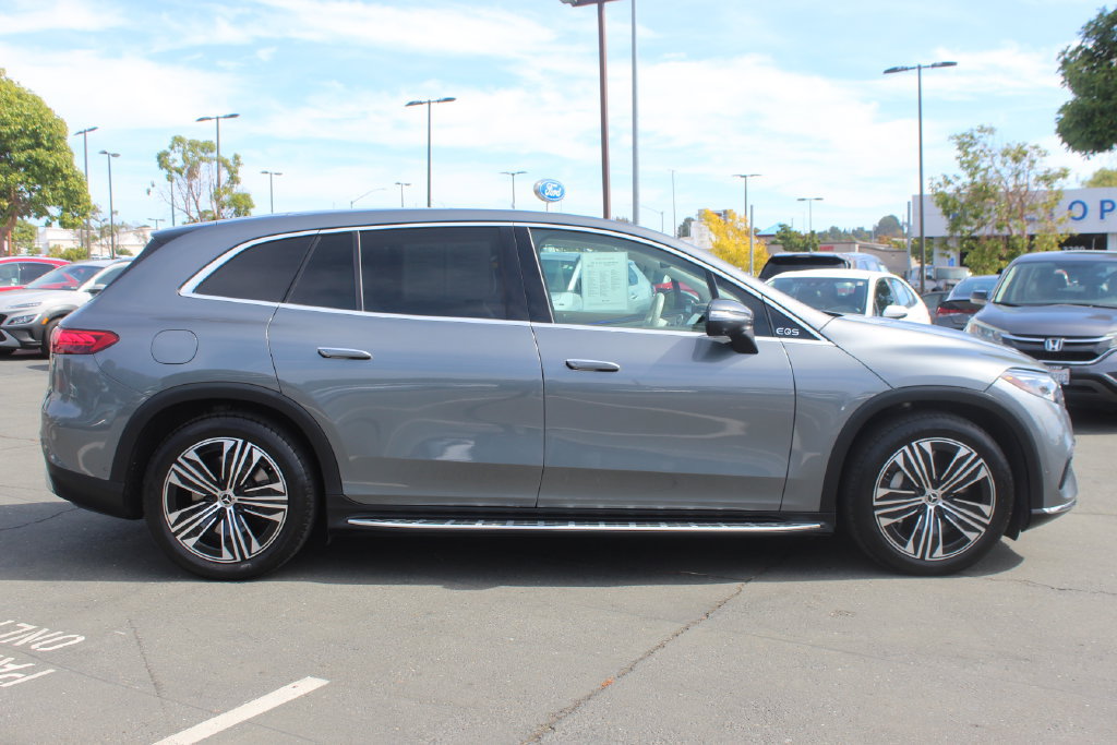 Used 2023 Mercedes-Benz EQS 450+ SUV image 6