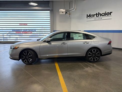 New 2026 Honda Accord Touring image 8