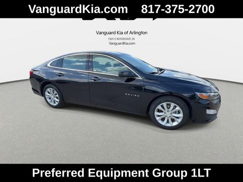 Used 2025 Chevrolet Malibu LT FWD image 2