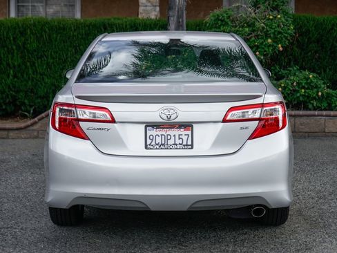 Used 2012 Toyota Camry SE FWD image 7